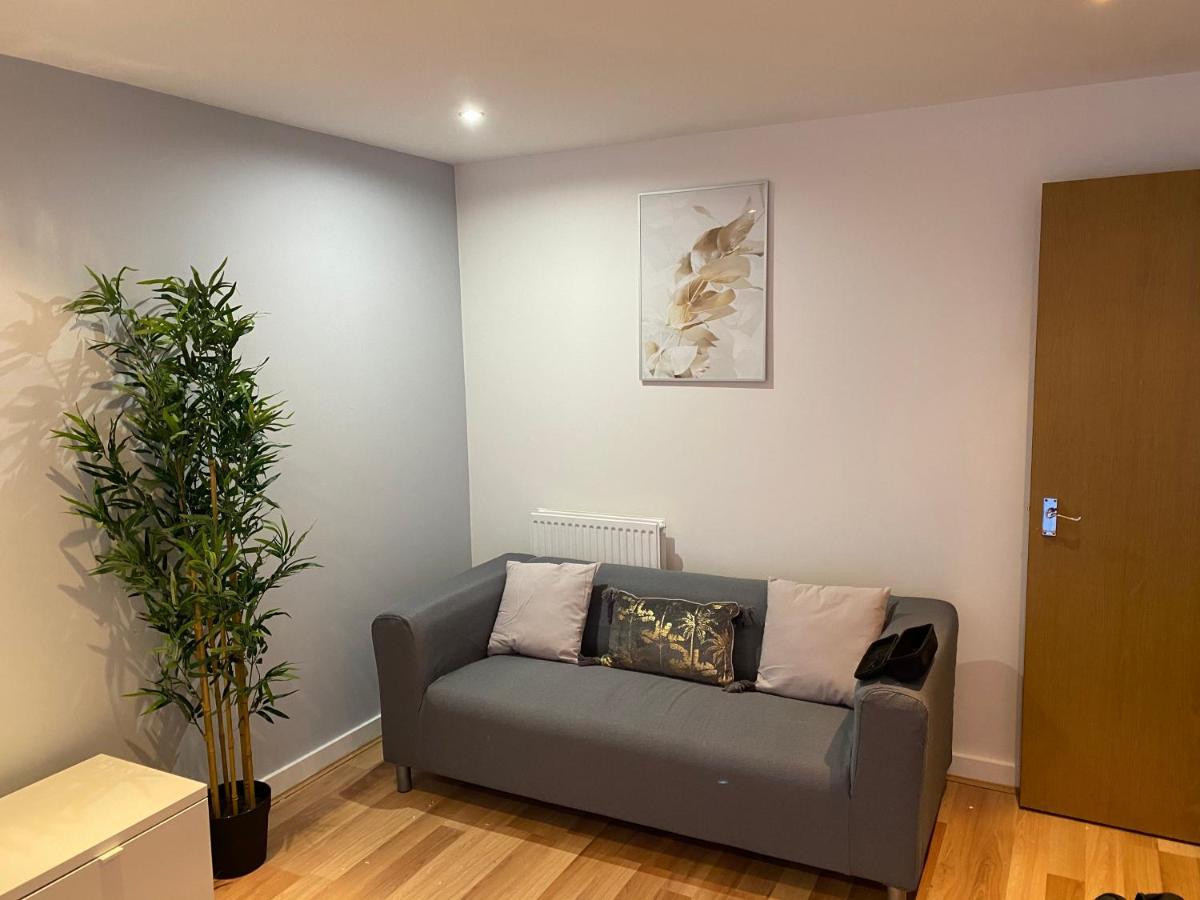 Large 5-Bed City Centre Townhouse With Secure Parking Manchester Exteriér fotografie