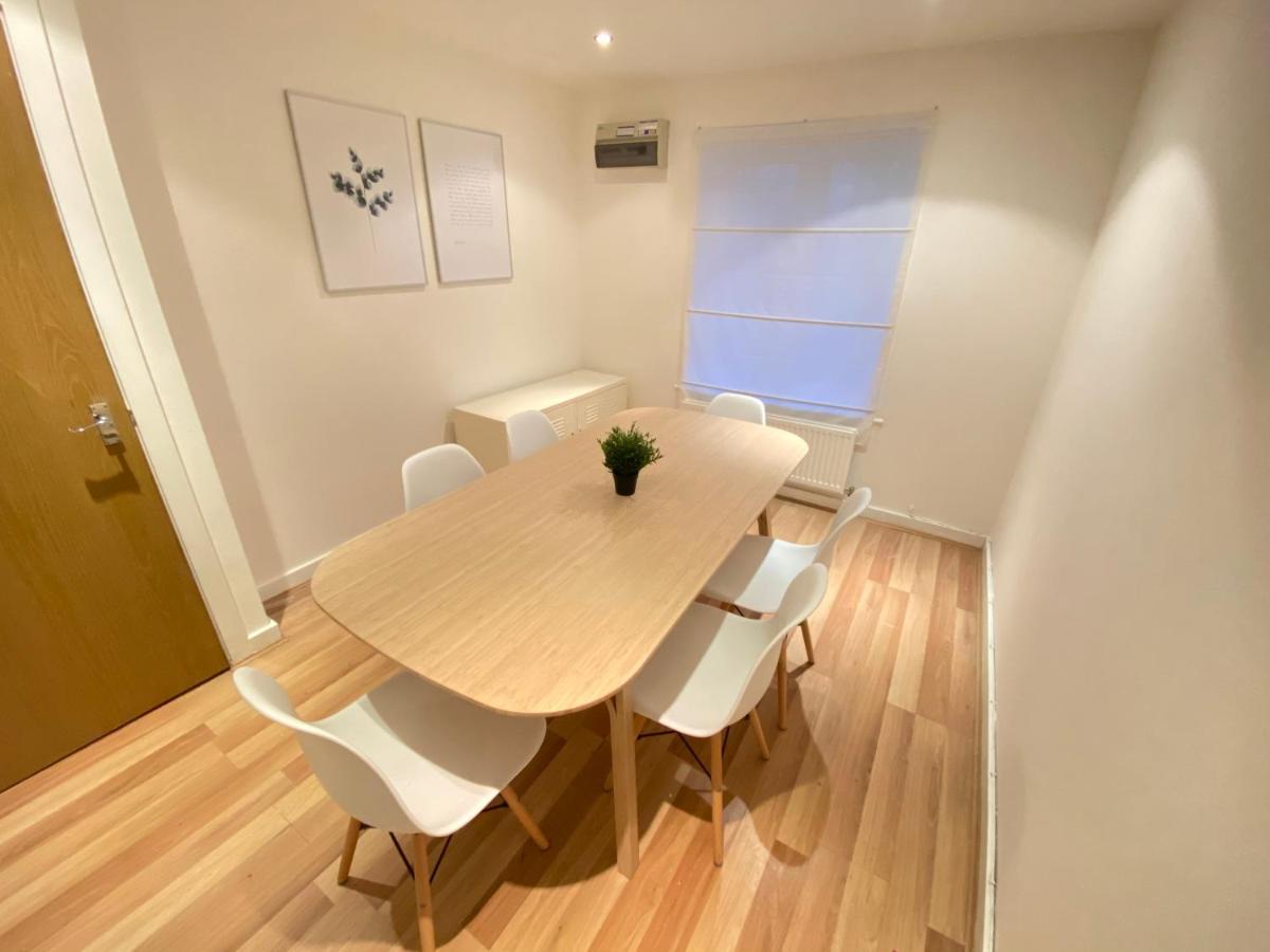 Large 5-Bed City Centre Townhouse With Secure Parking Manchester Exteriér fotografie